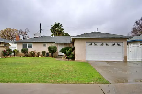 637 W Keats Ave, Clovis, CA 93612 photo 1