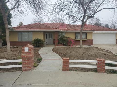 340 Trinity Cir, Hanford, CA 93230 photo 1