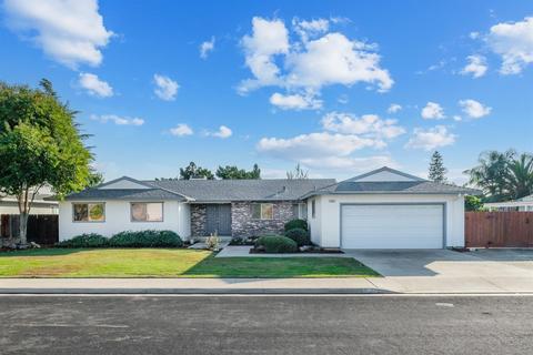 2162 Beverly Ave, Clovis, CA 93611 photo 1