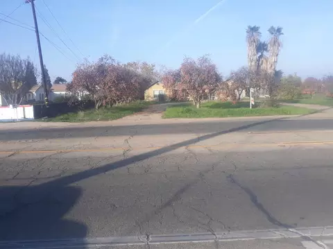 1620 E Dinuba Ave, Reedley, CA 93654 photo 1