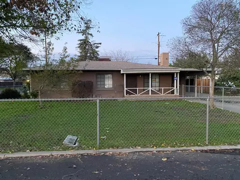 9 E Hampton Way, Fresno, CA 93704 photo 1