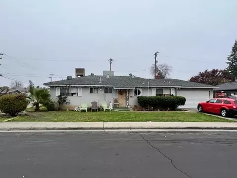 12 W San Gabriel Ave, Clovis, CA 93612 photo 1