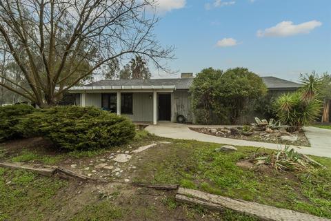 17307 Monreal Rd, Madera, CA 93636 photo 1