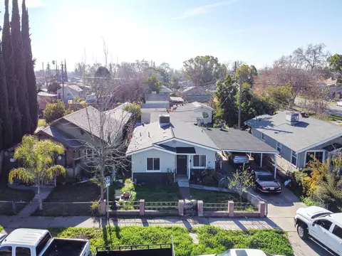 119 Pine St, Modesto, CA 95351 photo 1