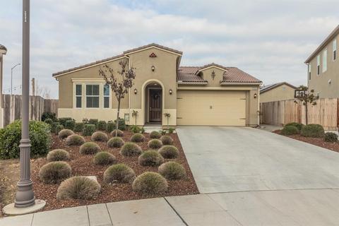 3805 Griffith Ave, Clovis, CA 93619 photo 1