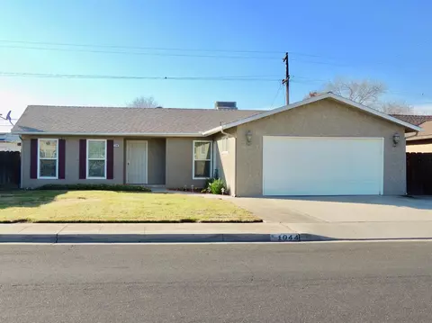 1044 Harvard Ave, Clovis, CA 93612 photo 1