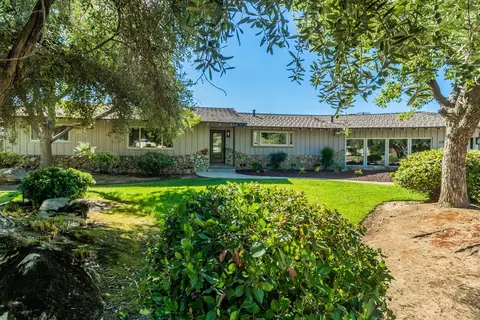 10014 Fig Grv, Madera, CA 93636 photo 1