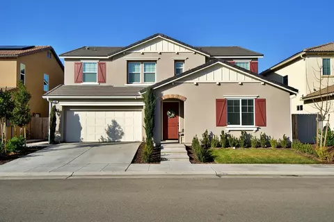 1046 Carmelita Ave, Clovis, CA 93619 photo 1