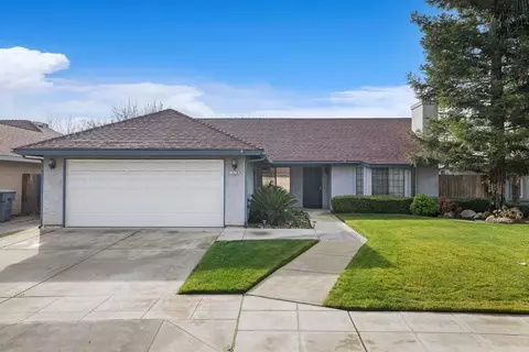 1470 Fir Ave, Clovis, CA 93611 photo 1