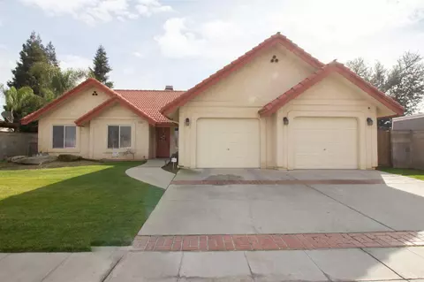 3258 Riverview Dr, Madera, CA 93637 photo 1