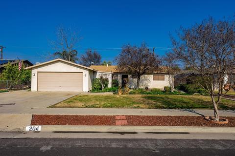 204 Encore E, Hanford, CA 93230 photo 1