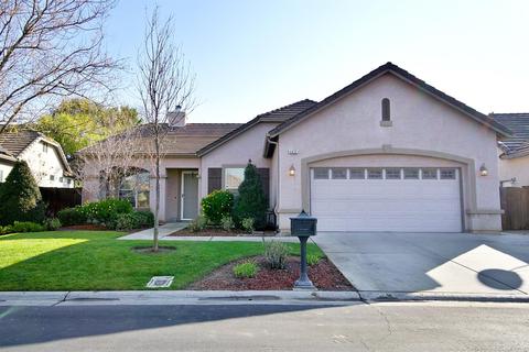 4672 N Windward Way, Clovis, CA 93619 photo 1