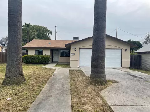 2141 Merced St, Selma, CA 93662 photo 1