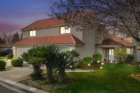 141 Countess Ln, Madera, CA 93637 photo 1