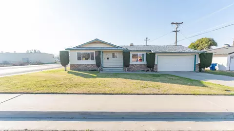 15 Elm Dr, Lemoore, CA 93245 photo 1