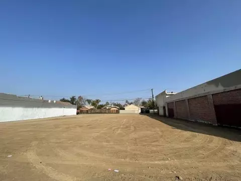 4313 E Tulare St, Fresno, CA 93702