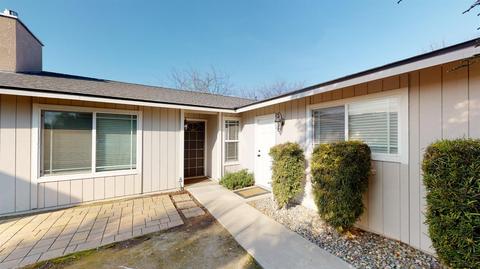 3152 Stanford Ave, Clovis, CA 93611 photo 1