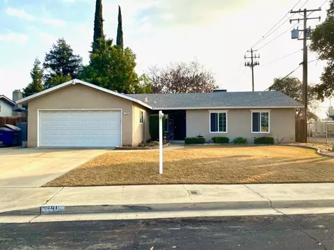 1390 Tarpey Dr, Clovis, CA 93611 photo 1