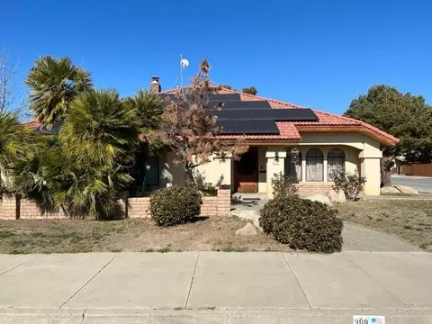308 W Monroe St, Coalinga, CA 93210 photo 1