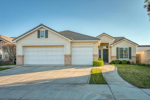 380 W Birch Ave, Clovis, CA 93611 photo 1