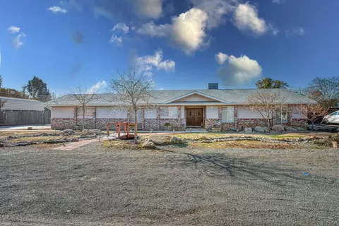 12236 Caron Way, Madera, CA 93636 photo 1