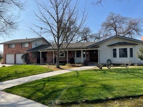 8745 S Fowler Ave, Fowler, CA 93625 photo 1