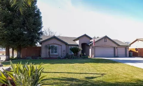 2431 S Cedar, Visalia, CA 93292 photo 1