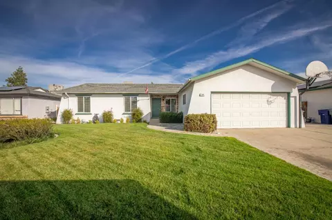 1689 Santa Ana Ave, Clovis, CA 93611 photo 1
