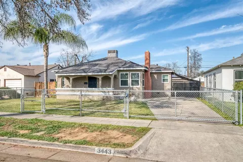 3443 E Pine Ave, Fresno, CA 93703 photo 1