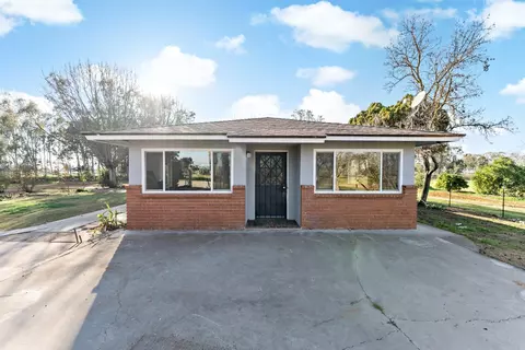 8831 E Herndon Ave, Clovis, CA 93619 photo 1