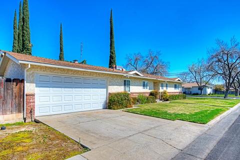 133 8th St, Clovis, CA 93612 photo 1