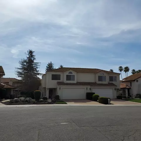 2408 Driftwood Dr, Madera, CA 93637 photo 1