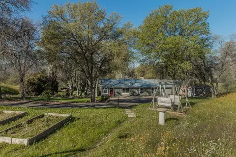 14878 Wild Cat Ln, Prather, CA 93651 photo 1