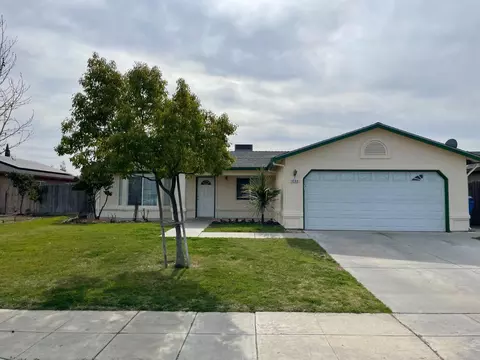 1232 Carmen Ave, Madera, CA 93638 photo 1