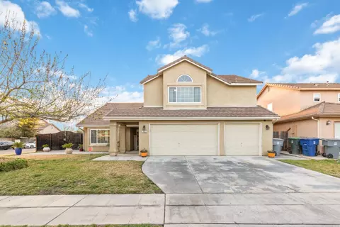 920 Monterey St, Madera, CA 93637 photo 1