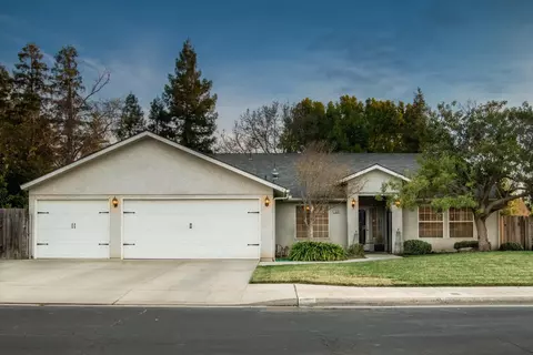 500 Athens Ave, Clovis, CA 93611 photo 1