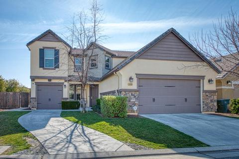 1826 N Notting Hill Ln, Clovis, CA 93619 photo 1