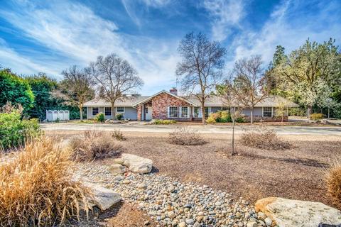 7703 N De Wolf Ave, Clovis, CA 93619 photo 1
