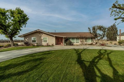 6233 S Armstrong Ave, Fowler, CA 93625 photo 1