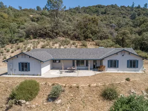 40903 Jean Rd E, Oakhurst, CA 93644 photo 1