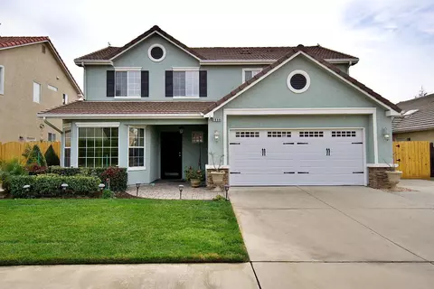 1860 Lawrence Ave, Clovis, CA 93611 photo 1