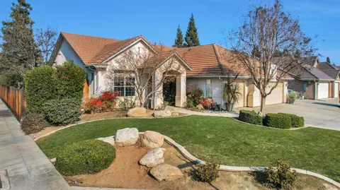2733 Antonio Ave, Clovis, CA 93611 photo 1