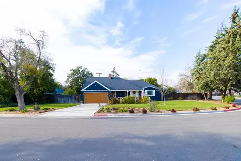 3397 E Griffith Way, Fresno, CA 93726 photo 1