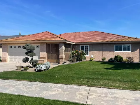 2723 Sandlewood Dr, Madera, CA 93637 photo 1
