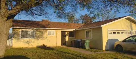 1121 Philip St, Madera, CA 93638 photo 1