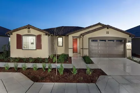 1460 Encantada Ave, Madera, CA 93637 photo 1