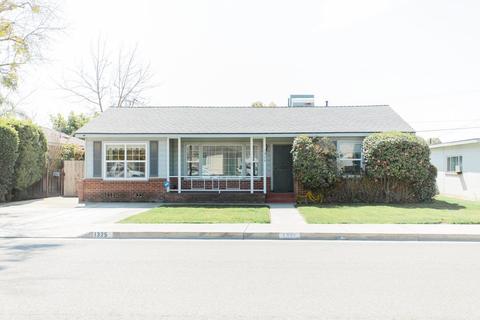 1325 Pine St, Selma, CA 93662 photo 1