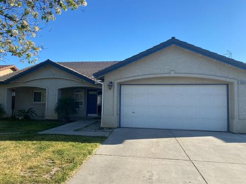 15641 Wooten Ct, Kerman, CA 93630 photo 1