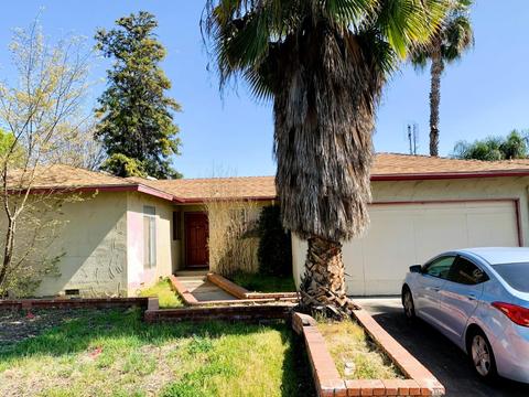 2947 Homsy Ave, Clovis, CA 93612 photo 1
