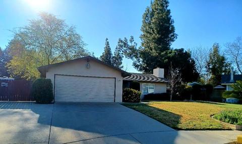 1714 Norwich Ave, Clovis, CA 93611 photo 1